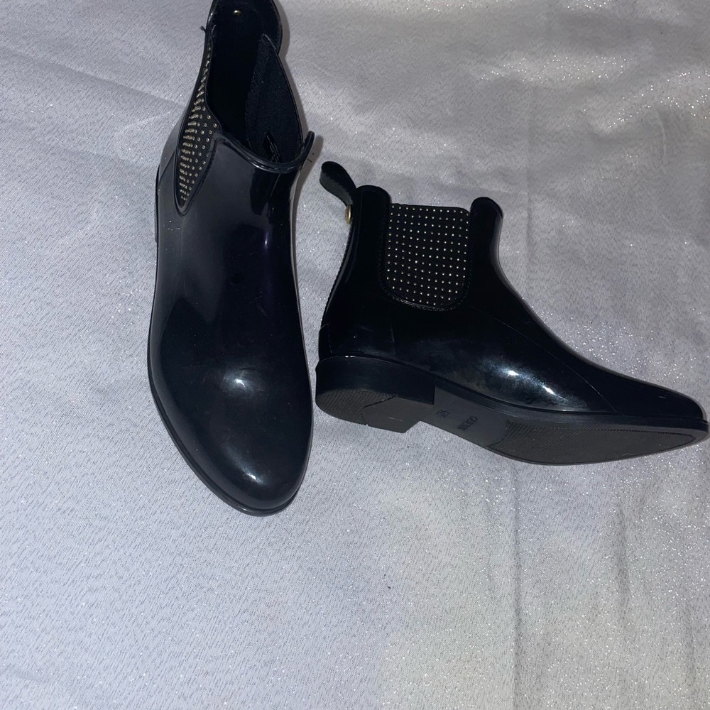 Black rain boots